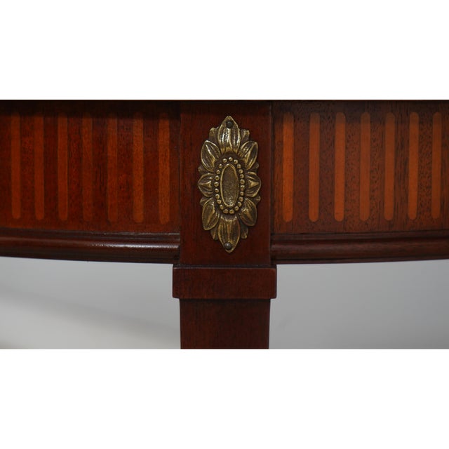 Wood Baker Round Inlaid Mahogany Stretcher Base Lamp Table For Sale - Image 7 of 14