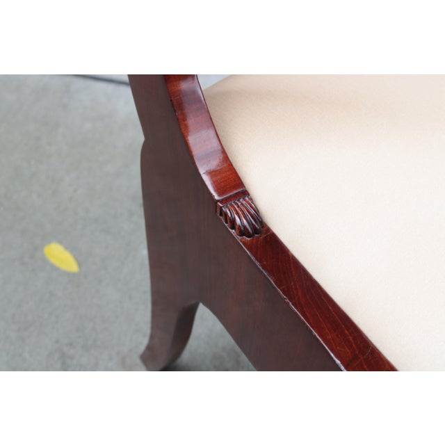 Early 19th Century Pair of Neoclassical Side Chairs For Sale In New York - Image 6 of 18
