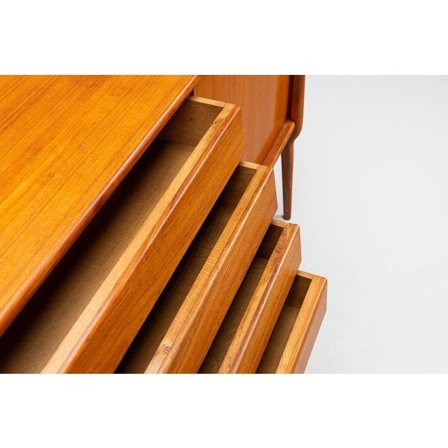 Brown Small Sideboard in Walnut from Bosteels, Belgium, 1960 For Sale - Image 8 of 18