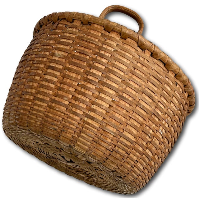 Outstanding Large Size Antique American Hand Woven Ash Wood Splint Maine Apple Farm Harvest Basket For Sale - Image 9 of 18