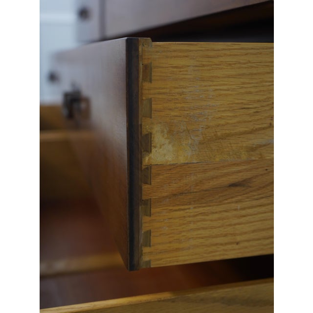 1960s John Stuart Walnut Mid Century Modern Double Dresser For Sale - Image 5 of 17