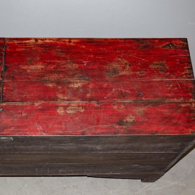 Antique Early 1900s Chinese Red & Gold Painted Dongbai Sideboard For Sale - Image 9 of 12