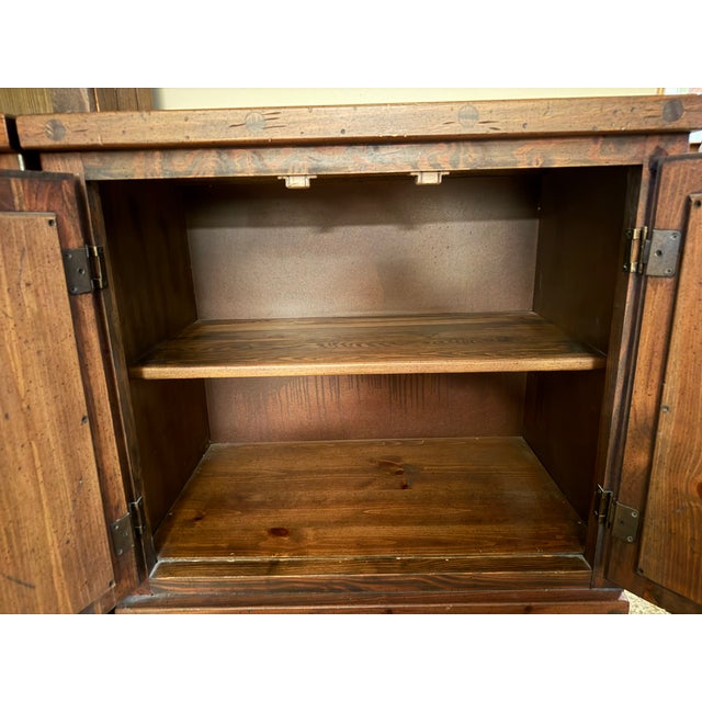 Nautical Vintage Young Hinkle "Ship Ahoy" Wood Bachelor's Chest For Sale - Image 3 of 6