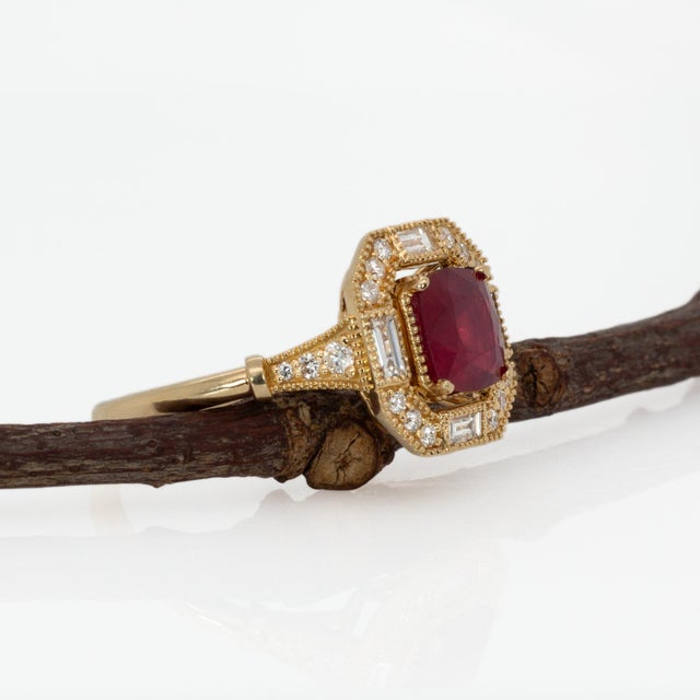 2020s 2.2cts Madagascar Ruby Ring With Natural Diamonds Accents: Solid 14k Gold, 6mm For Sale - Image 5 of 8