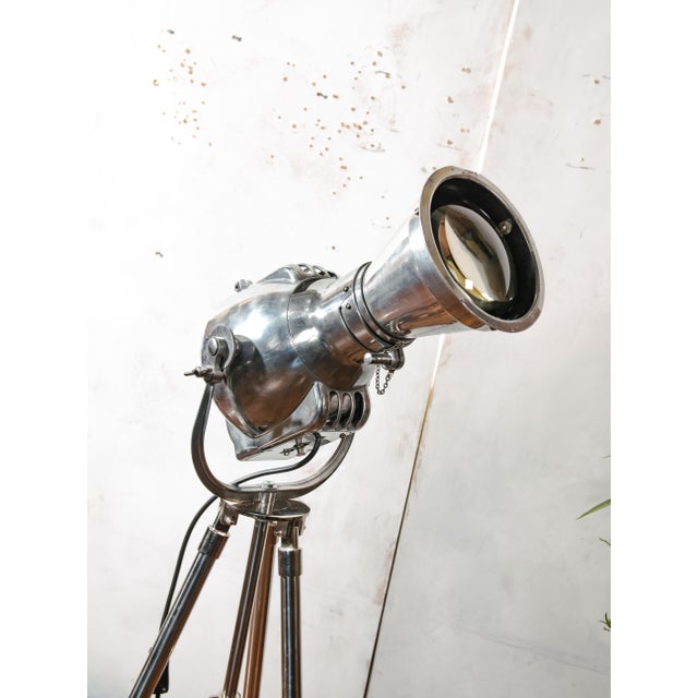 1960s Patt 23N Spotlight on Chrome Tripod from Strand Electric, England, 1960s For Sale - Image 5 of 17