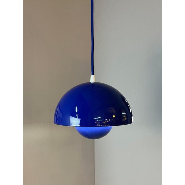 Flowerpot Pendant Lamp with Blue Enamel by Verner Panton for Louis Poulsen For Sale - Image 11 of 11