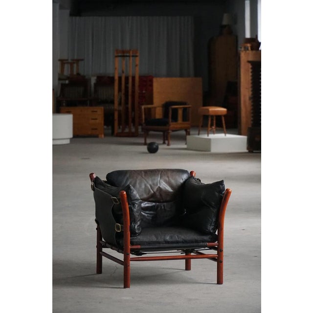 A fine example of a mid-century Scandinavian lounge chair designed by Arne Norell. This Ilona model combines elegant form...