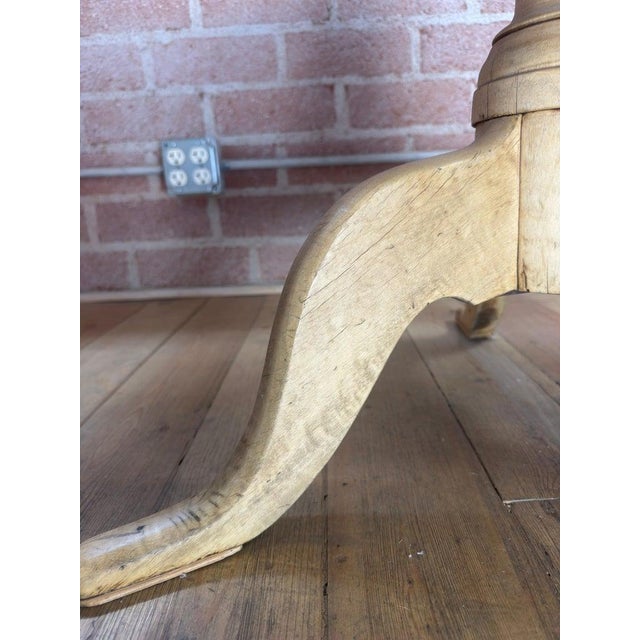 Wood 19th Century Swedish Gustavian Tilt-Top Table in Bleached Pine For Sale - Image 7 of 15