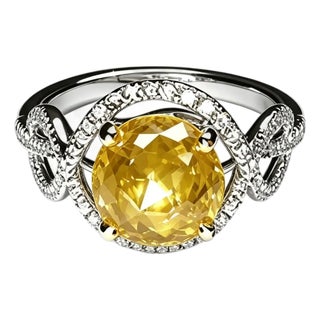 Late 20th Century 18K White Gold Raw Yellow Solitaire Diamond Engagement Ring, Size 6 For Sale
