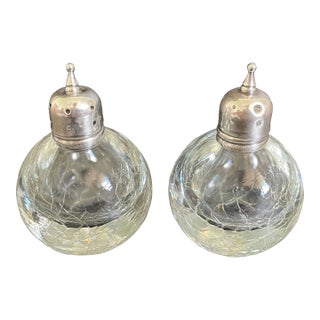 Mid Century Sterling Silver Blown Crackle Glass Salt & Pepper Shakers - a Pair For Sale