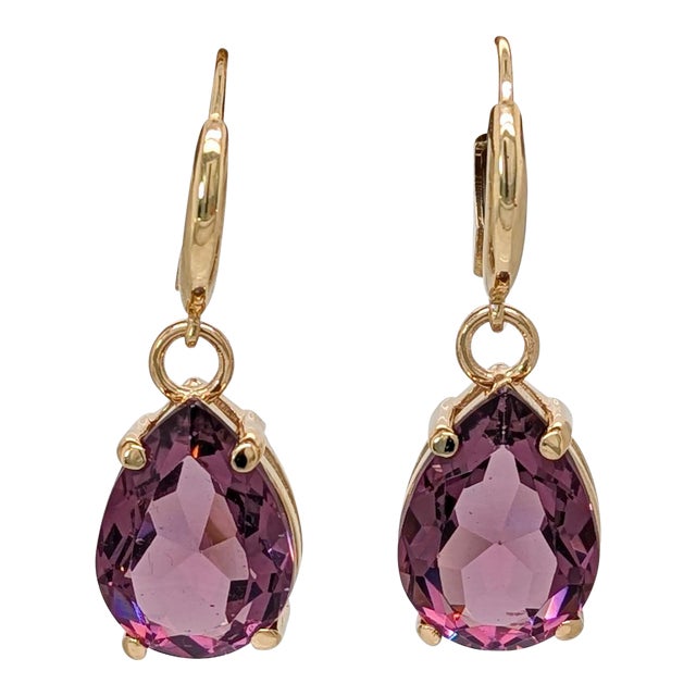 Genuine 12.8cts Amethyst Levertops in Solid 14k Yellow Gold-Set of 2 For Sale