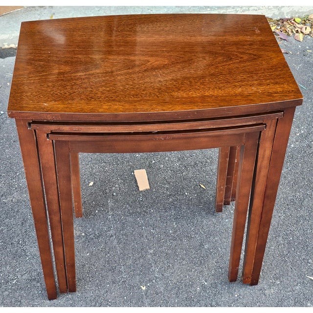 Mid 20th Century Mersman Furniture Mahogany Nesting Tables, Set For Sale - Image 10 of 15