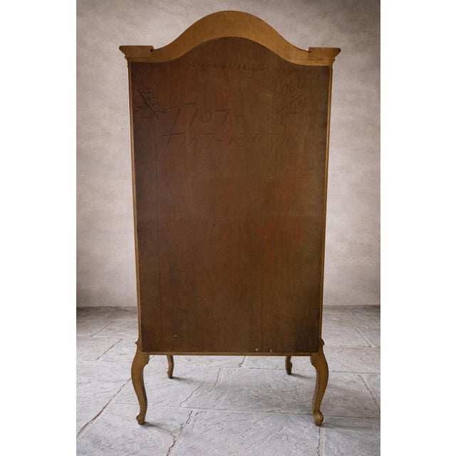 Rococo Vintage French Rococo Copper-Gilt Bow Front Tall Curio Cabinet With Mirrored Back For Sale - Image 3 of 11
