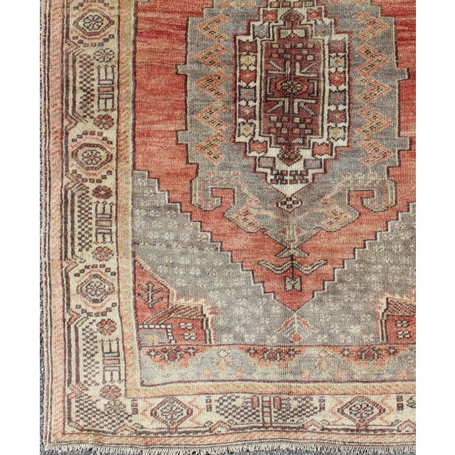 Tribal Vintage Turkish Oushak Rug With Geometric-Tribal Motifs in Red-Orange and Gray For Sale - Image 3 of 7