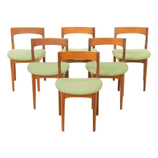 Set of Six Mid 20th Century Teak Mid Century Dining Chairs For Sale