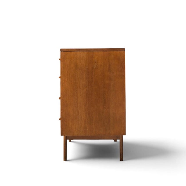 Mid 20th Century Paul McCobb for Planner Group Mid Century 8 Drawer Dresser For Sale - Image 5 of 9