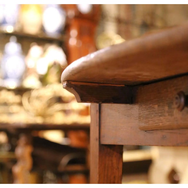 19th Century French Louis Philippe Chestnut and Oak Oval Farmhouse Dining Table For Sale - Image 10 of 11