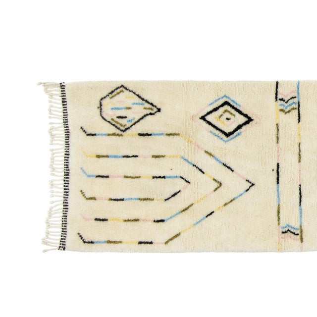 Early 21st Century Hand-Knotted Wool Premium Rug by Azele Studio For Sale - Image 5 of 8