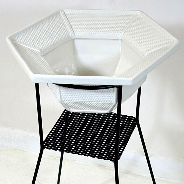 Mid-Century Modern Black & White Metal Plant Stand, 1950s For Sale - Image 3 of 7