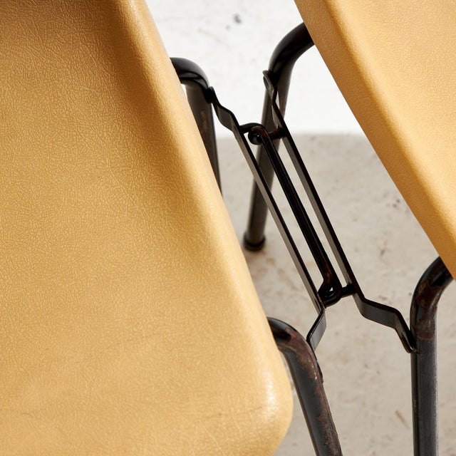 Stackable Plastic Chair by Grosfillex, 1960s For Sale - Image 5 of 18