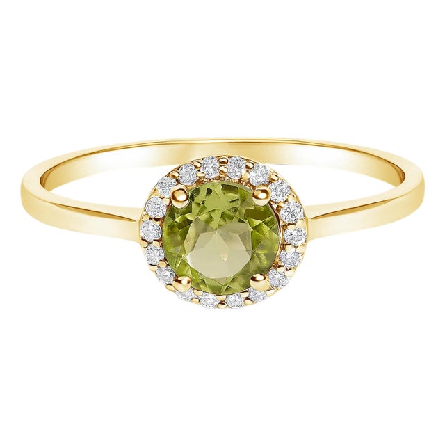 10K Yellow Gold Green Peridot and 1/10 Cttw Diamond Halo Ring, Size 6.5 For Sale