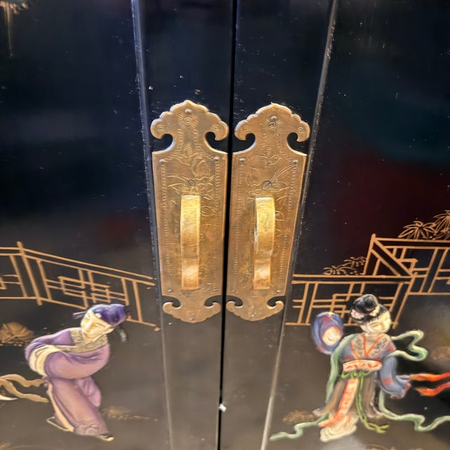 Pair of Lacquered Japanese Chests For Sale In Washington DC - Image 6 of 12