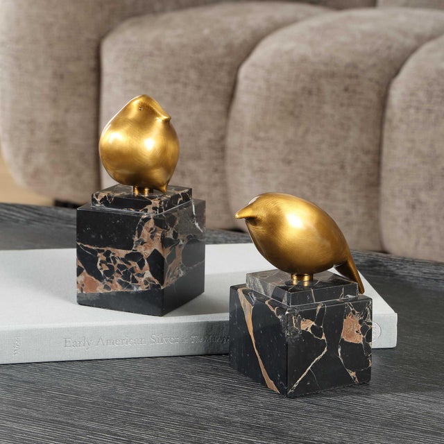 Kenneth Ludwig Chicago Golden Finch Bird Figurines Set/2 For Sale - Image 4 of 6