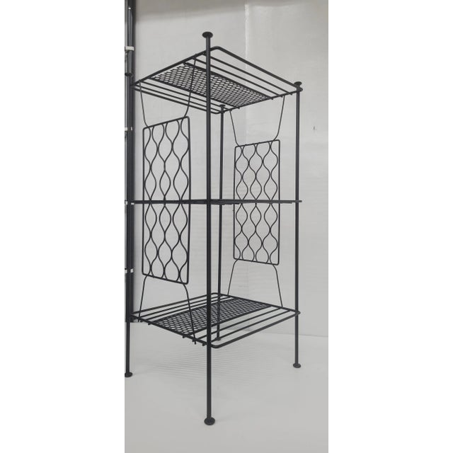 1960s Mid Century Modern Accent Table Mesh Metal Atomic 2 Shelf Stand For Sale - Image 6 of 8