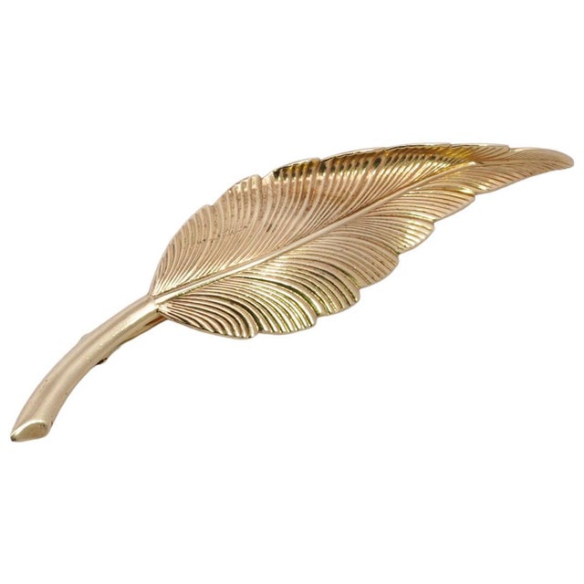 Metal Tiffany and Co Vintage 14k Yellow Gold Leaf Brooch Mid-20th Century For Sale - Image 7 of 10