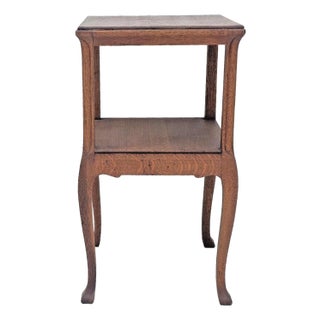 Rare 1910s Solid Tiger Oak Nightstand Early American Bedside Table Cabriole Legs For Sale