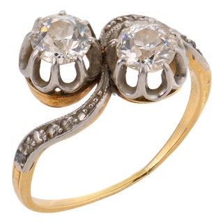 1910s Edwardian Diamond 18k Yellow Gold Toi Et Moi Ring, Size 5.75 For Sale