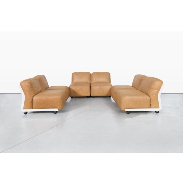 C&B Italia Mid-Century Modern "Amanta 24" Leather Modular Sofa by Mario Bellini for C&b Italia For Sale - Image 4 of 12