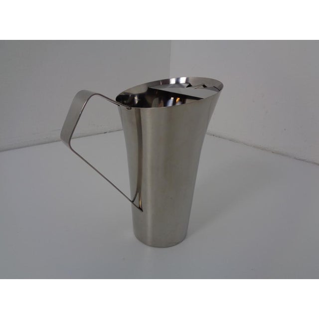 Silver Cylinda Trays and Jug with Salt and Pepper Shaker by Arne Jacobsen for Stelton, 1960s, Set of 7 For Sale - Image 8 of 14