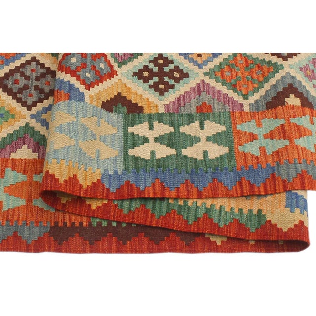 Textile Shabby Chic Kilim Beige Rust Wool Rug - 5'8" X 7'6" For Sale - Image 7 of 7