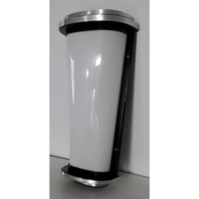 Mid-Century Modern Conically Wall Lamp in Black Painted Metal, Curved Aluminum Strips & White Acrylic Glass Screen, 1950s For Sale - Image 3 of 6