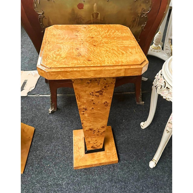 With geometric detailing and elegant finishes that evoke the opulence of the Art Deco era, it brings an air of timeless...