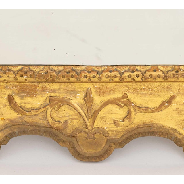 Gold 18th Century George II Giltwood Framed Mirror For Sale - Image 8 of 9