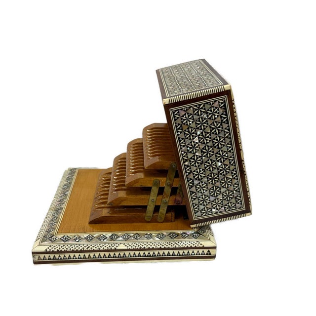 Traditional Luxury Vintage Mother of Pearl Inlaid Wooden Cigarette Box for 40 Cigarettes For Sale - Image 3 of 13