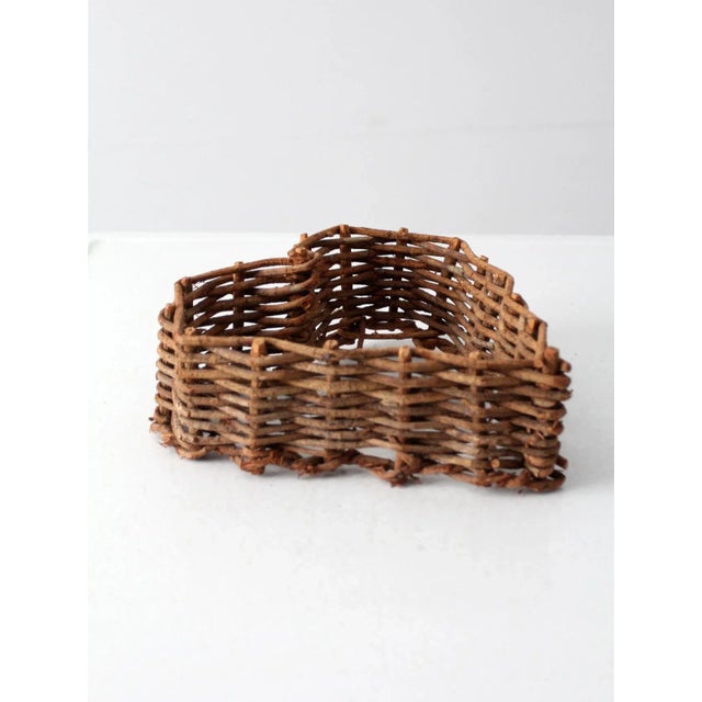 Late 20th Century Vintage Twig Heart Basket For Sale - Image 5 of 7