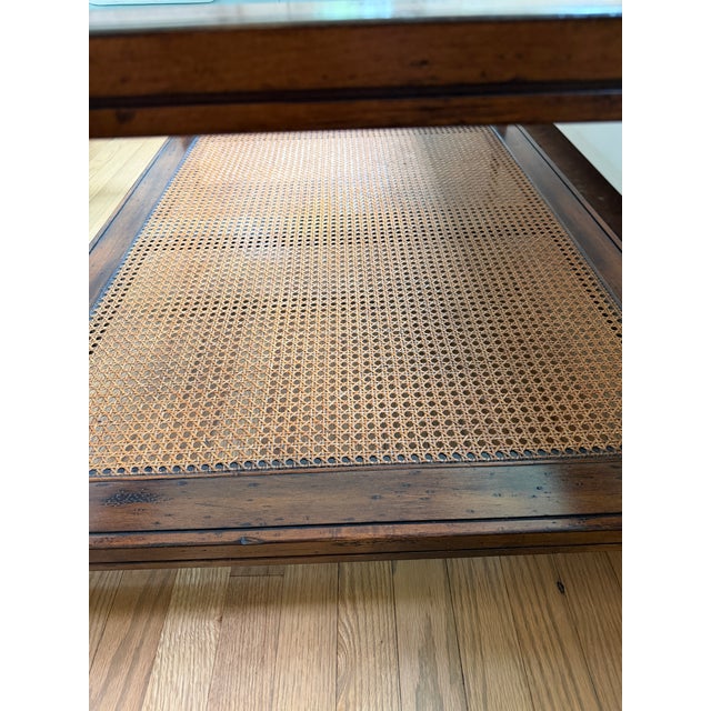 Excellent like new condition, apart from one small scratch at the base of one leg as pictured. 44" wide 32" deep 20" high...