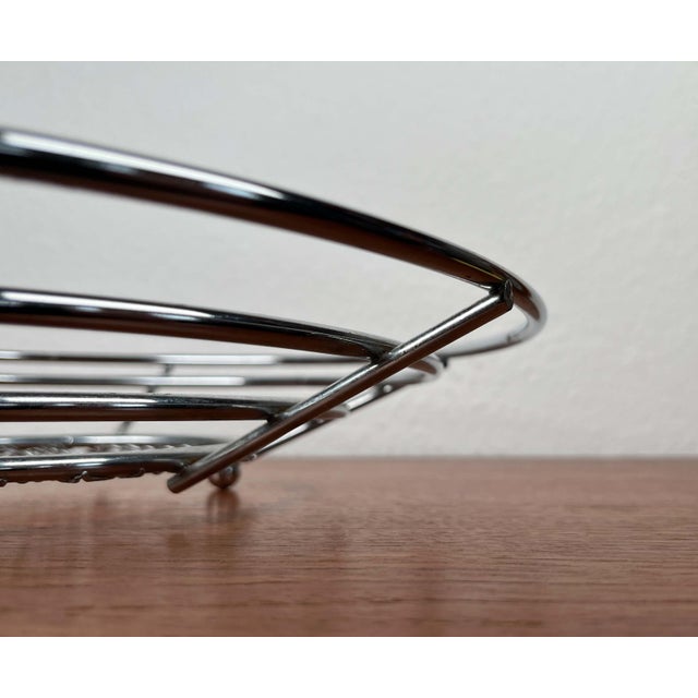 Postmodern Metal Mesh Fruit Bowl, 1980s For Sale - Image 4 of 16