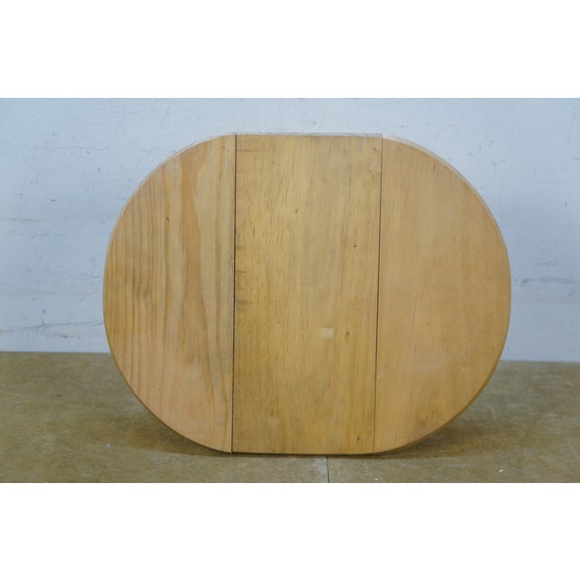 Mid 20th Century 3pc Doll Sized Salesman Sample Drop Leaf Table & Hearts Chairs Mexico 15" For Sale - Image 6 of 17