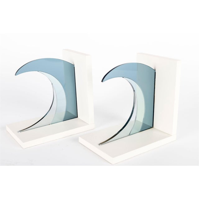 Pair of Modern Minimalist Blue Lucite Cresting Wave Bookends For Sale - Image 4 of 4