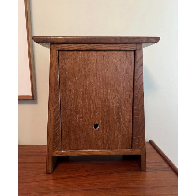 2000 - 2009 Vintage Jim Dailey Present Time Handmade Oak Arts & Crafts Mission Mantel Clock 2004 Signed For Sale - Image 5 of 12