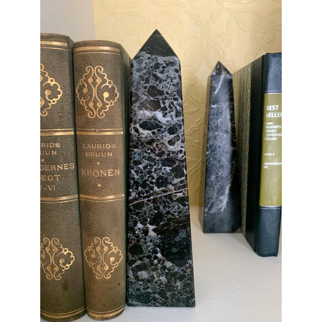 Marble Obelisk Paper Weight Bookends - Set of 3 For Sale In Los Angeles - Image 6 of 13