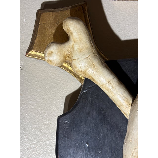 Hand Sculpted, Carved and Parcel Gilt Skull and Crossbones Memento Mori Mounted on a Decorative Plaque For Sale - Image 9 of 11