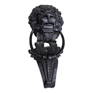 Traditional Lion Head Door Knocker in Cast Iron