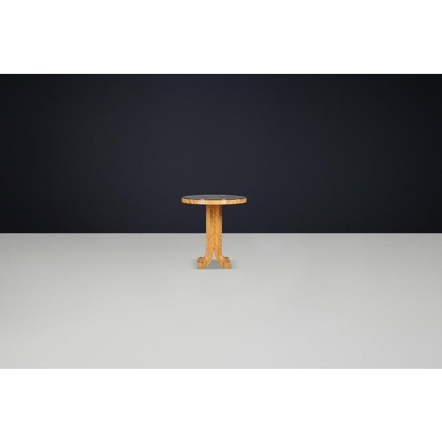 Art Deco Round Side Table in Birch, Prague, 1930s For Sale - Image 3 of 9