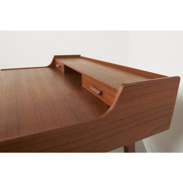 Model 64 Writing Desk in Teak by Arne Wahl Iversen for Vinde Møbelfabrik, Denmark, 1960s For Sale - Image 9 of 14