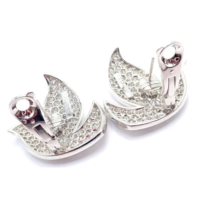 2000 - 2009 Cartier Colombe De La Paix Dove of Peace Diamond White Gold Earrings, A Pair For Sale - Image 5 of 13